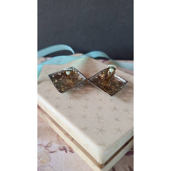 Large Diamond Shaped Clip-on Earrings - Picture 9 of 10